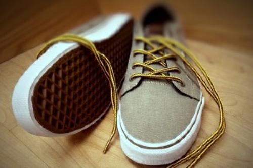 Как убрать запах пота из обуви в домашних условиях быстро. Как избавиться от плохого запаха народными средствами