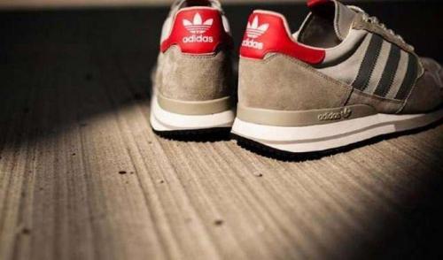 Как убрать запах из обуви лайфхаки. 14 способов избавиться от запаха в обуви