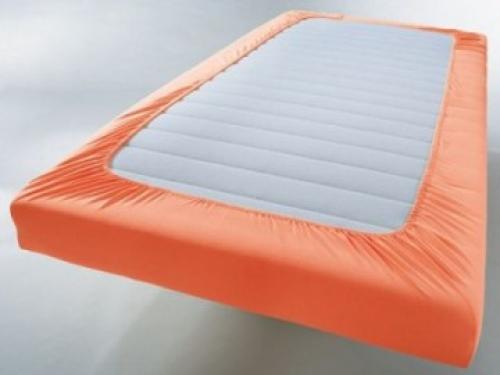 Как сшить простынь на резинке. Как быстро сшить простынь на резинке