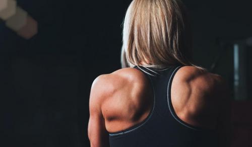 Каким образом различные типы фигуры могут влиять на самочувствие и уверенность в себе. Перевернутый треугольник – Т