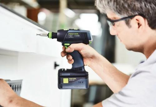 Как выбрать правильный инструмент для ремонта мебели. Инструменты мебельщика