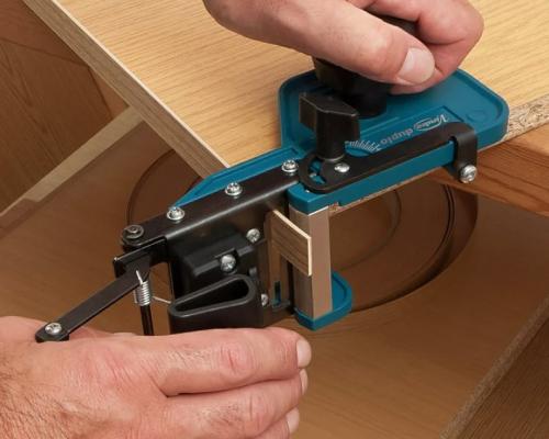 Как выбрать правильный инструмент для ремонта мебели. Инструменты мебельщика