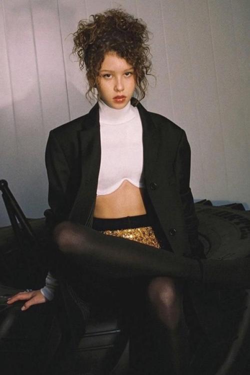 Новая фотосессия айгуль просто шикарна. 05