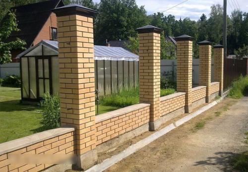 Как сложить столб из кирпича для забора своими руками. 09 Как сложить столб из кирпича для забора своими руками. 09