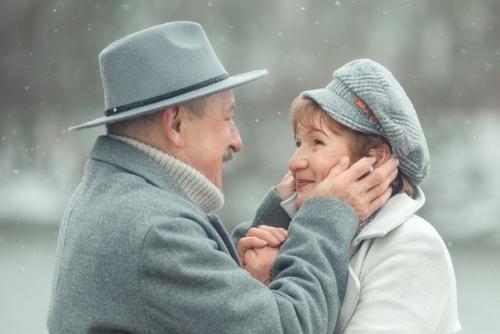 Когда все настоящее: снег, чувства, герои, десятки прожитых лет вместе! 04