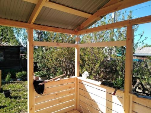 Всем привет.  Строю беседку. 03