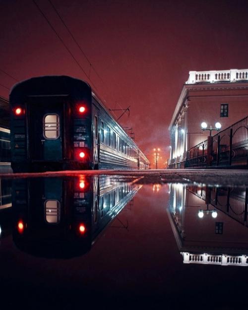 Отражения вечернего города в работах Александра фанковина. 06