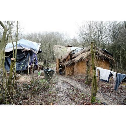 Молодой парень.  Нет чтоб работу найти, жизнь устроить. 04