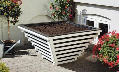 Деревянная клумба. Не всем хочется сажать цветы в земле на грядках. 09 Деревянная клумба. Не всем хочется сажать цветы в земле на грядках. 09
