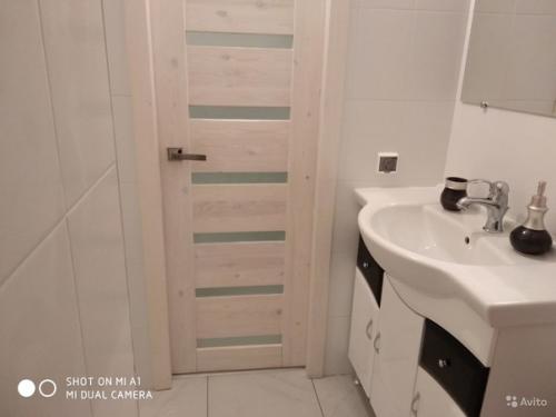 Сделали ремонт в своей новой студии. 08