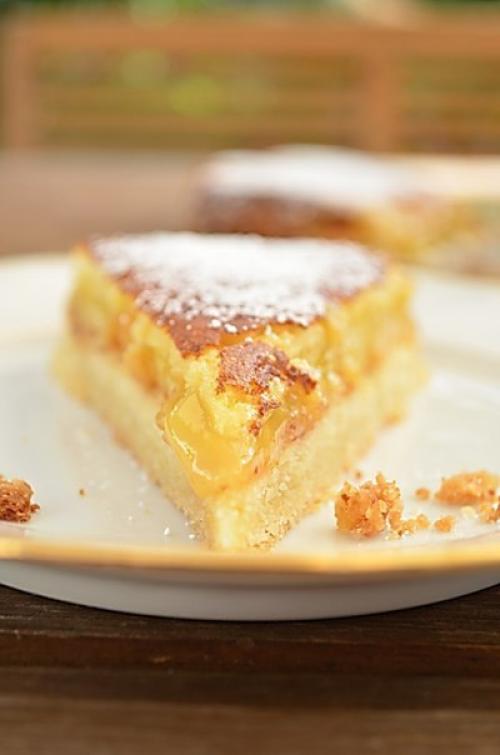 Очень нежный лимонный пирог.