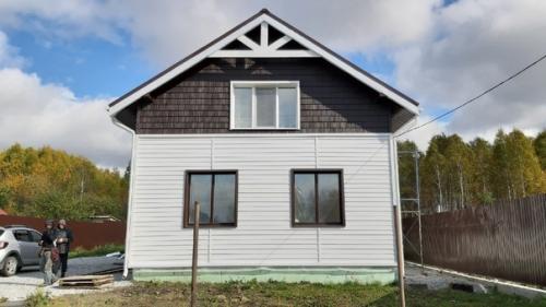 Подписчик поделился своей работой по облицовке фасада дома: 02