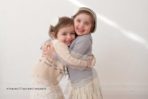 Итак, на картинке выше показаны две фотографии, использованные для фотомонтажа. 03