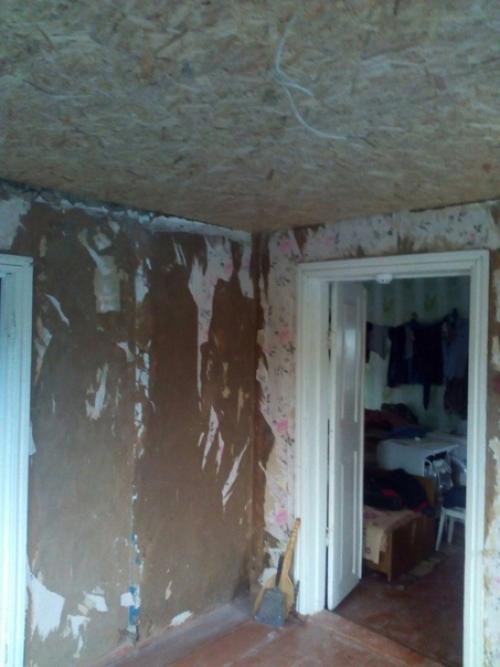 Мы делаем потолок и стены которым 50 лет. 08