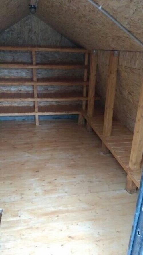 А мы тоже сделали себе погреб на дачу своими руками. 08