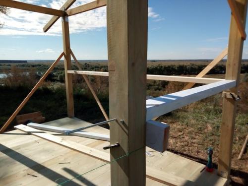 Вот запилил беседочку на даче. 04