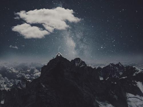 Архитектор мечты в реальность с помощью фотоманипуляций претворяет. 04