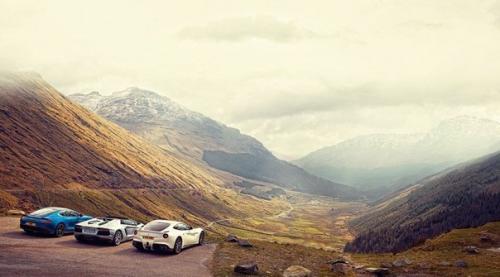 Vanquish vs F12 vs Aventador. 07