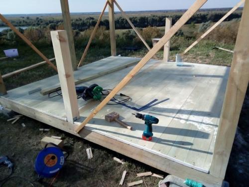 Вот запилил беседочку на даче. 02