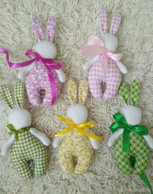 Мы шьем заек для малышей. 08