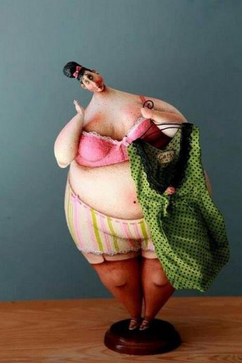 Весьма колоритные дамы и скрипач. 05