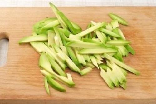 Роллы филадельфия. Ингредиенты: 04