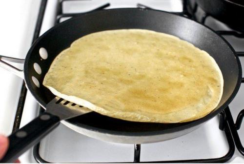 Блинный торт из бананов с йогуртом и глазурью из грецкого ореха. 04 Блинный торт из бананов с йогуртом и глазурью из грецкого ореха. 04