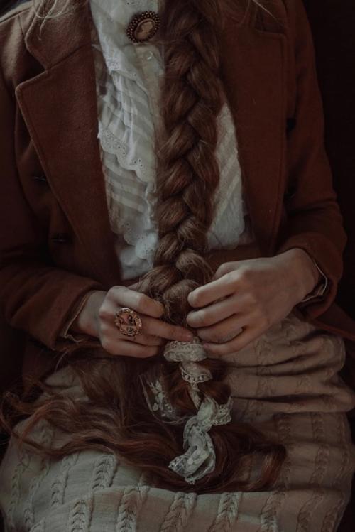 Модная, красивая стрижка для коротких волос. 06