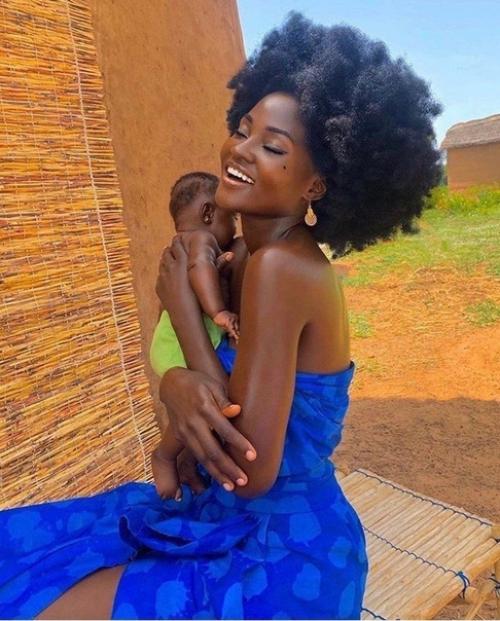 Как будто Барби из 90-х. 04