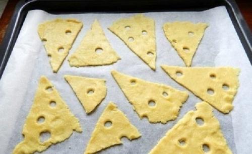 Легкие сырные крекеры. 03