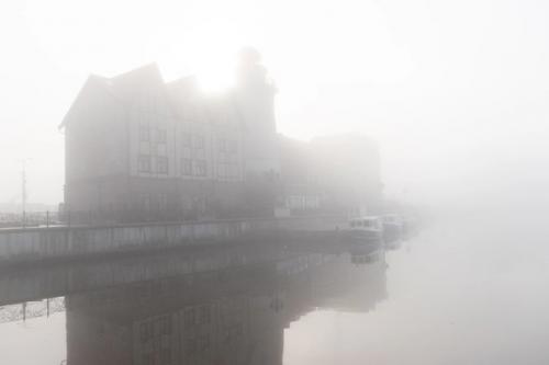 Туманный Калининград.  Серия атмосферных кадров фотографа Людмилы Комаровой. 02