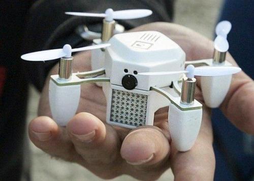 Крошечный дрон Zano за сутки на Kickstarter собрал $1 млн. 03