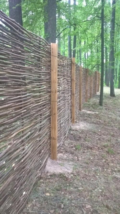 Как вам такой плетеный забор и беседка от нашего подписчика? 02