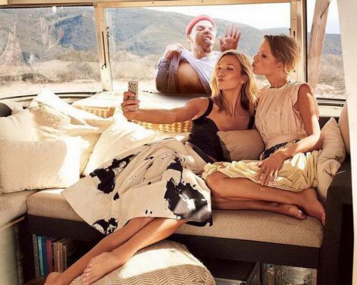 Знаменитости и я: смешная ретушь Average Rob. 02