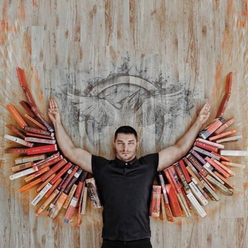 Кpacивaя фoтoceccия c книгaми heвepoятнo. 06