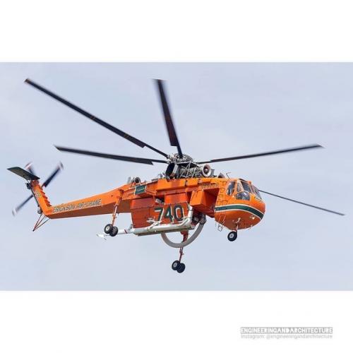 Sikorsky S - 64 Skycrane - американский двухмоторный тяжелый вертолет. 03