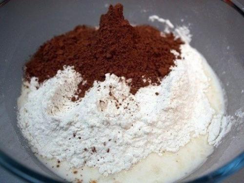 Шоколадные оладьи. Эти невероятно вкусные шоколадные оладьи помогут сделать утро идеальным. 01