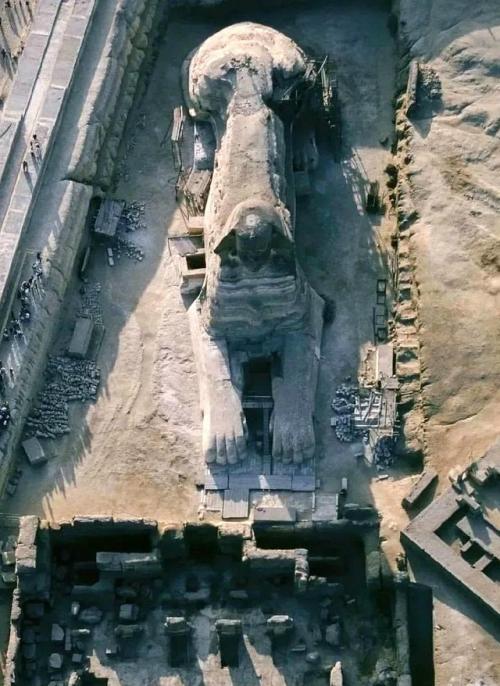 Египтяне нередко аэрофотосъёмки большого сфинкса избегают. 02