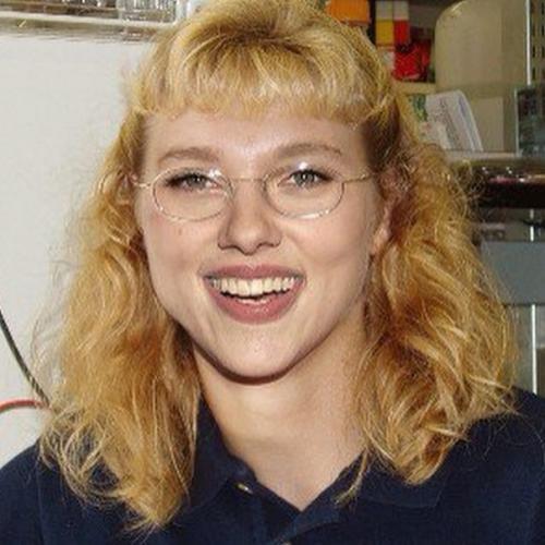 Художник из Нью-йорка Danny Evans представил, как бы выглядели американские знаменитости, если бы они были среднестатистическими жителями страны. 03