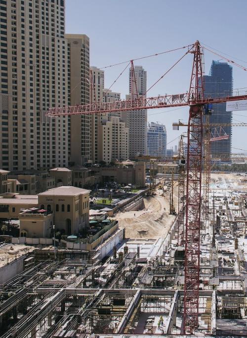 ОАЭ аннулировали виды на жительство гражданам Ирана, включая инвестиционные программы. 02