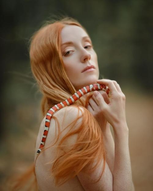 Lost In The Forest (затерявшаяся в лесу). 07