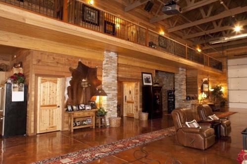 Ангар, в котором скрывается роскошь. 04