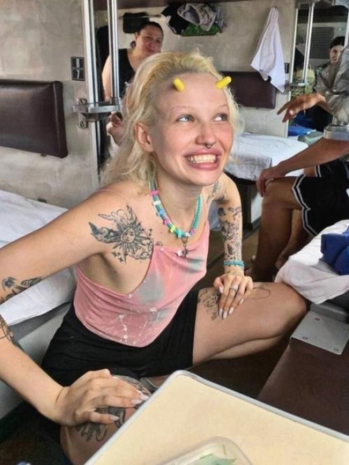 Паша техник вновь сорвался? 04