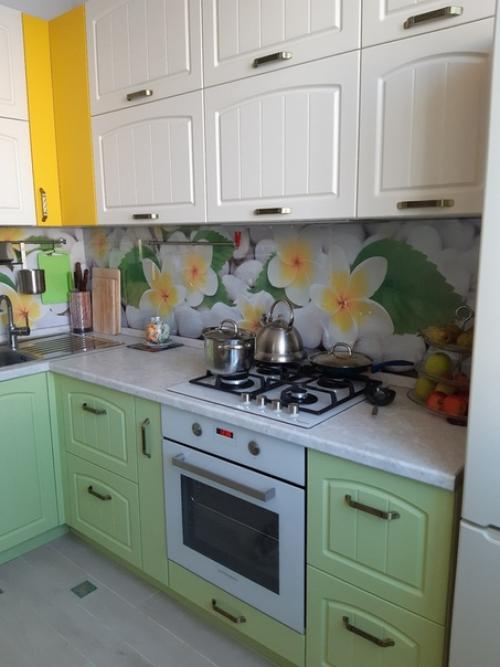 Спасибо, Олечка, за прекрасный макияж и прическу на мой день рождения! 04