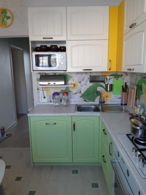 Спасибо, Олечка, за прекрасный макияж и прическу на мой день рождения! 05