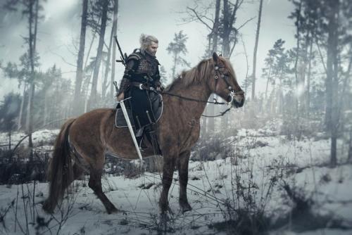 Ведьмак.  Красивая атмосферная серия от фотографа Александры Каминской. 01