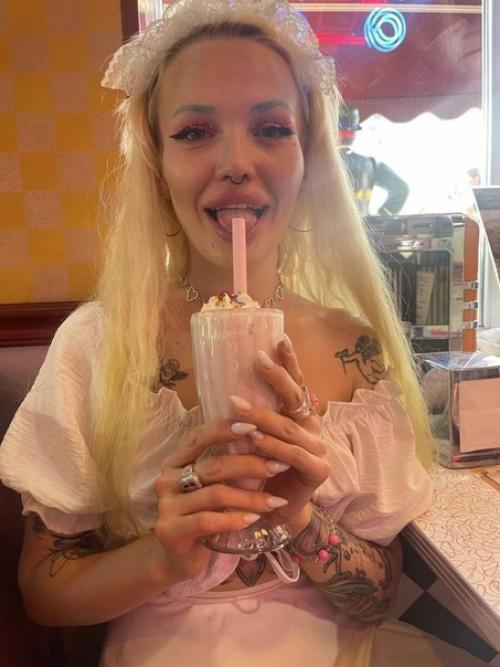 Паша техник вновь сорвался? 03