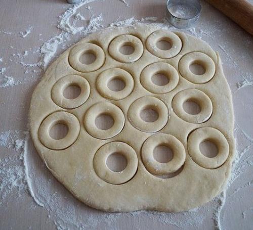 Нежные пончики без дрожжей. 06