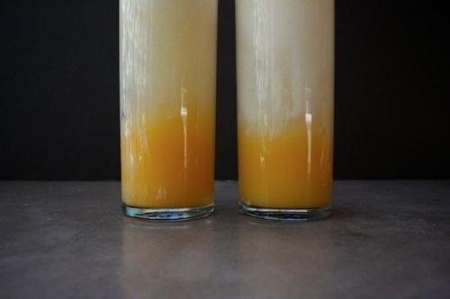 Коктейль с апельсиновым соком и мороженым. 01