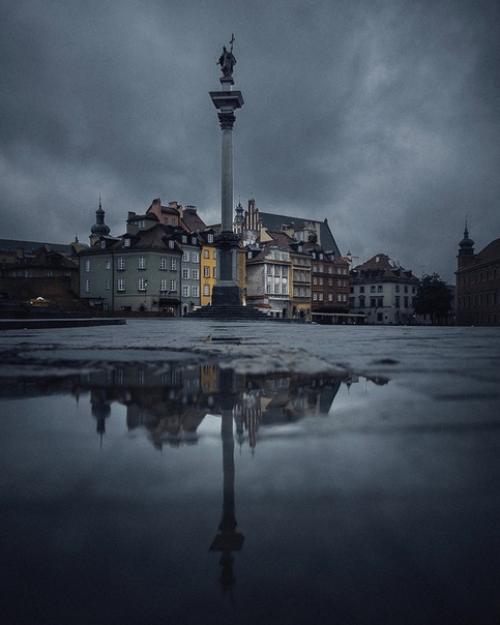 Таким образом, если есть фантазия и видение кадра, то даже лужи на асфальте станут источником вдохновения. 03